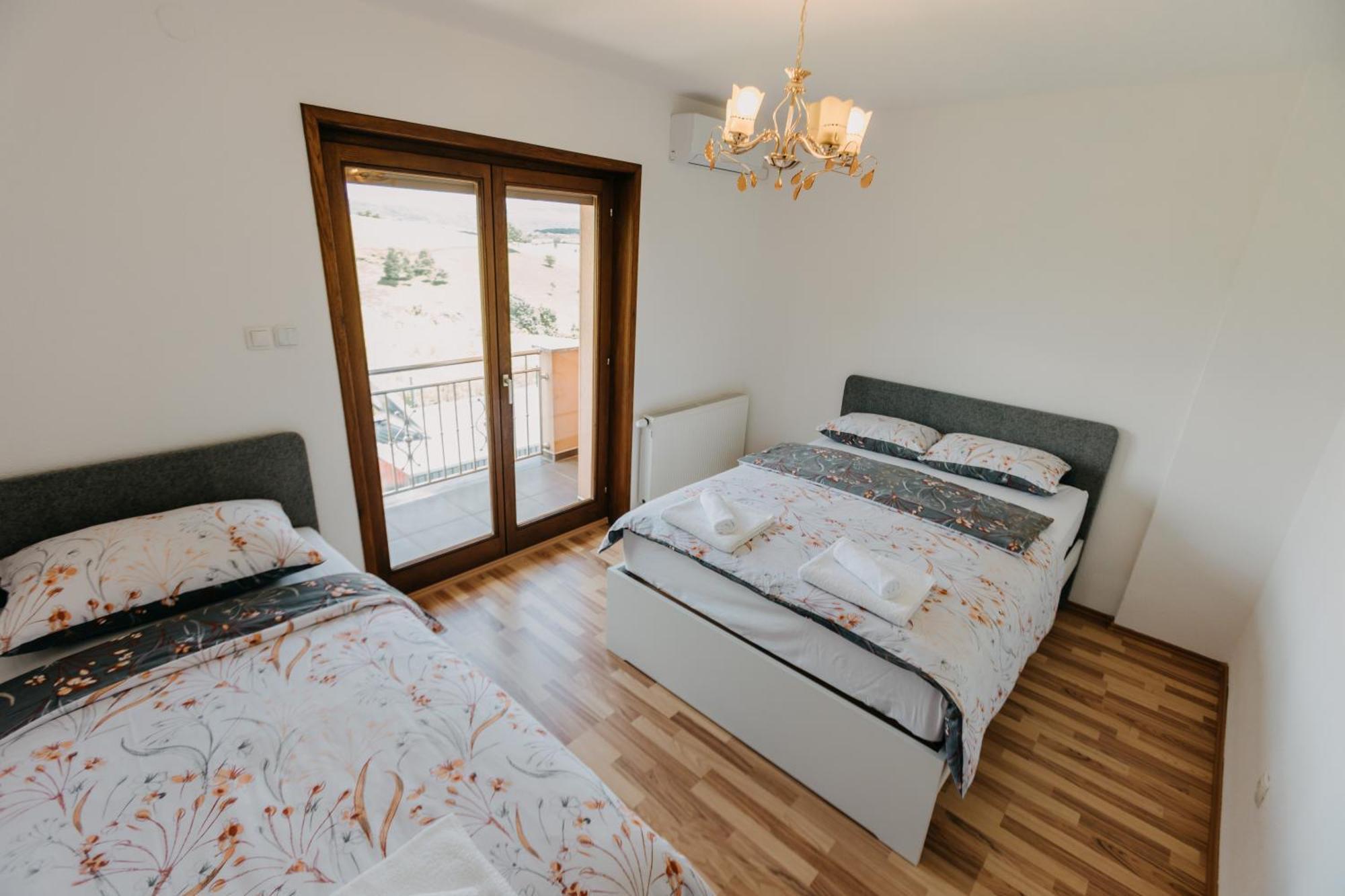 Villa Lamija Bihać エクステリア 写真